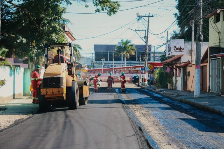 Maricá ultrapassa marca de 100 km de novo asfalto em apenas 1 ano e 4 meses
